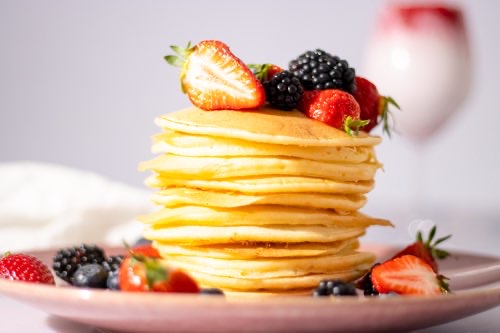 classic and easy fluffy pancake recipe