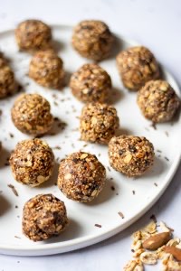 healthy meal-prep snack recipe - no bake energy balls